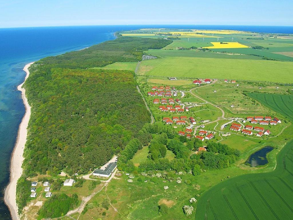 Strand-Appartement Am Bakenberg Dranske Bagian luar foto